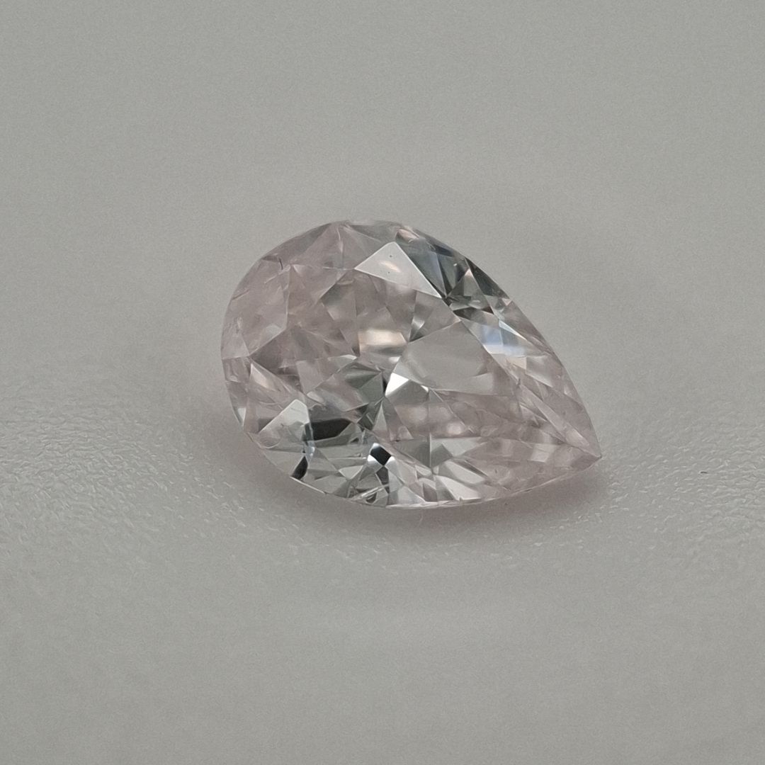 Diament 0.39 ct Fancy Orangey Pink/SI1