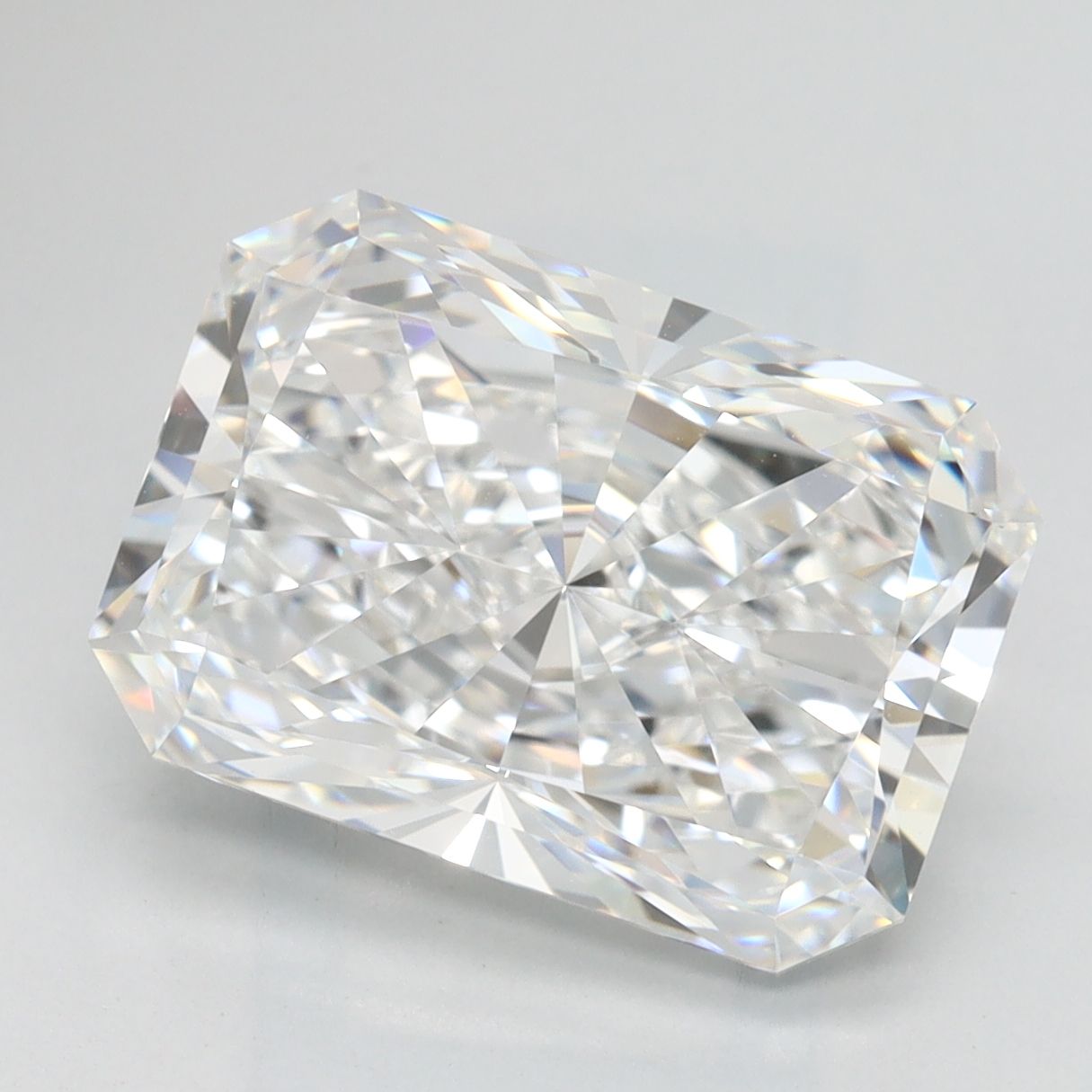 4.32 ct. radiant Lab Grown Diamond front image