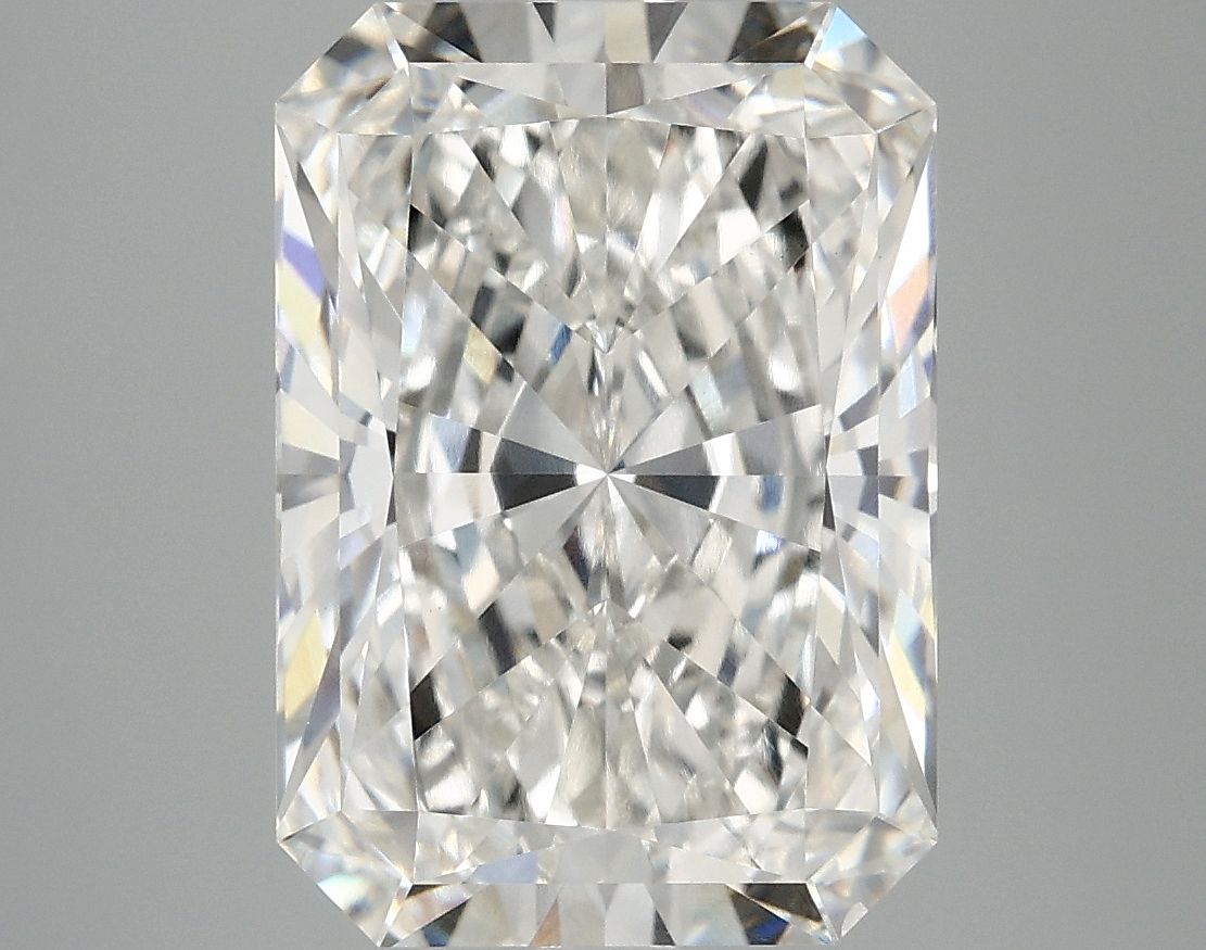 6.10 ct. radiant Lab Grown Diamond front image
