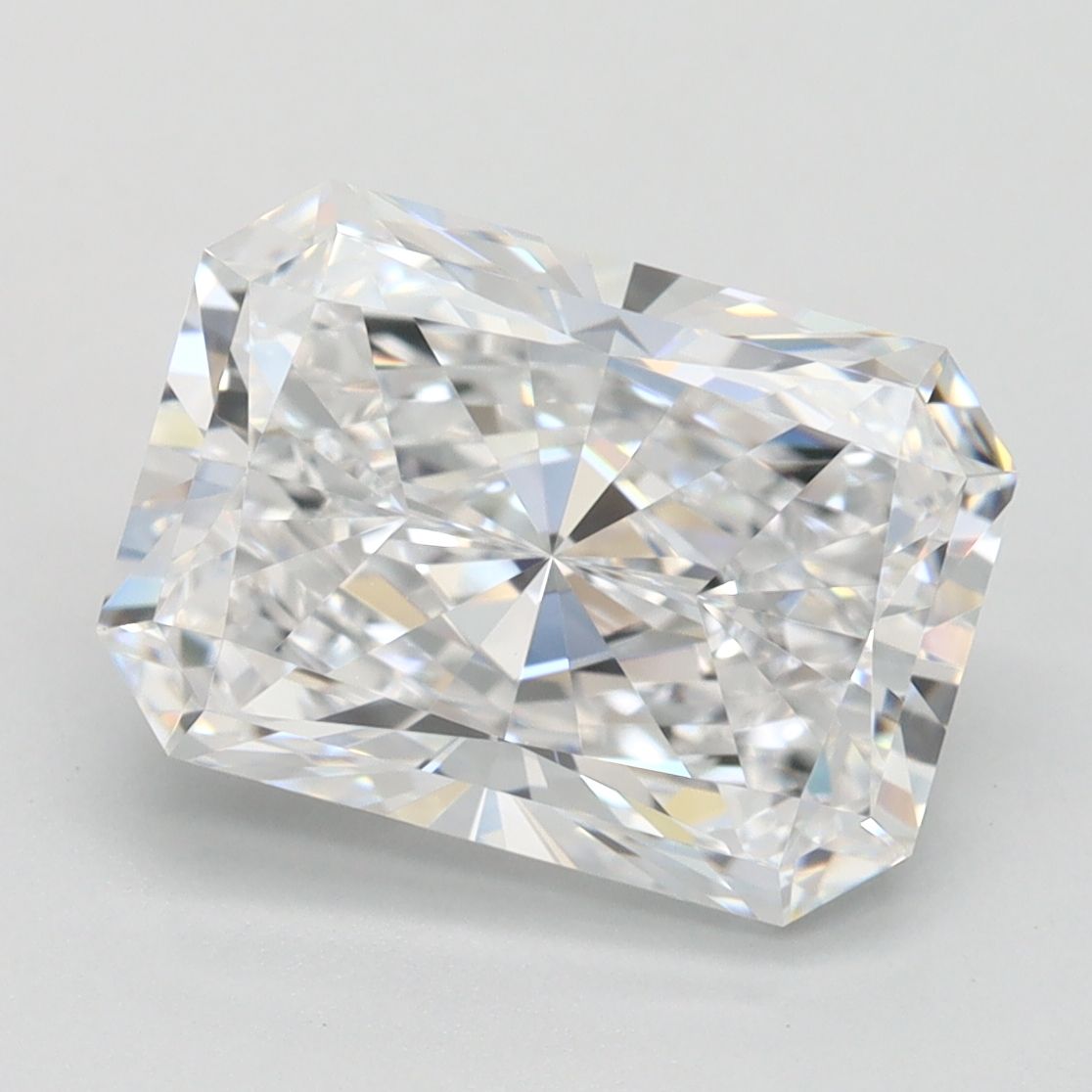 3.19 ct. radiant Lab Grown Diamond front image