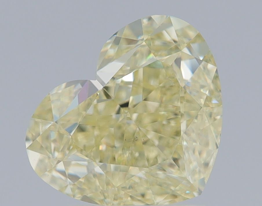 3.02 ct Heart diamond