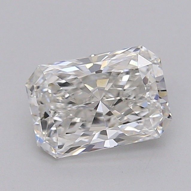 1.36 ct Radiant diamond