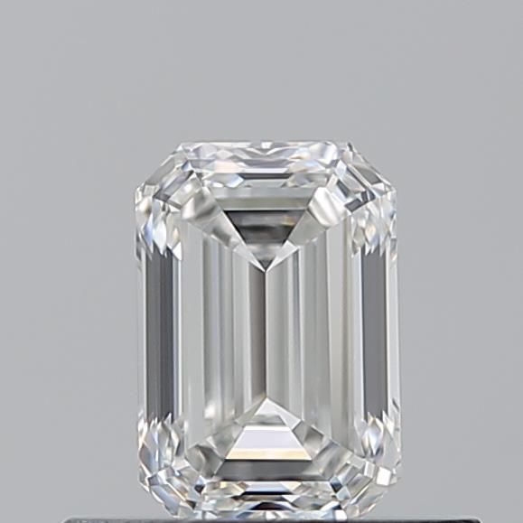 0.50 ct Emerald diamond