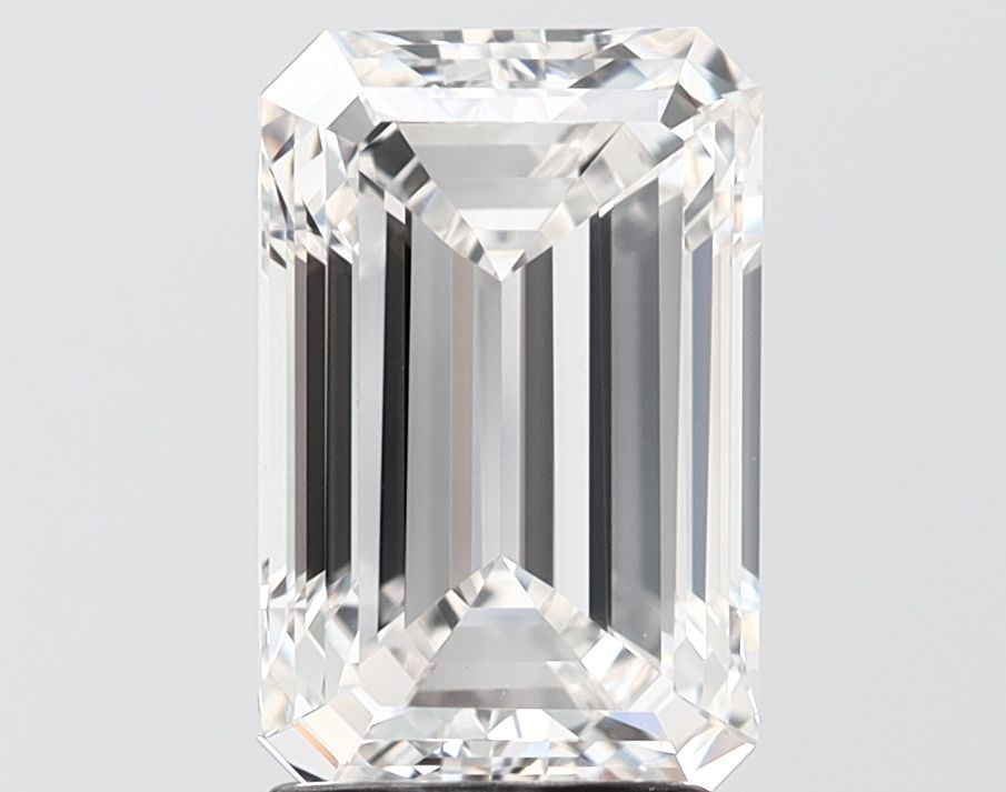 3.01 ct. emerald Lab Grown Diamond front image