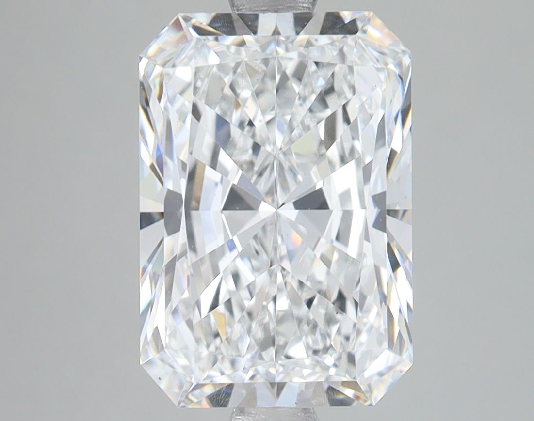 3.71 ct. radiant Lab Grown Diamond front image
