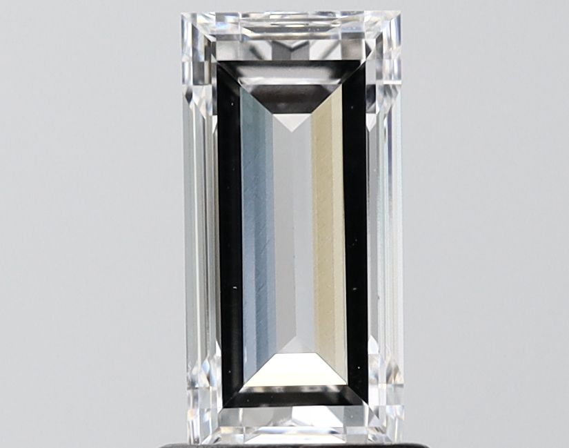 1.53 ct lab-grown Baguette Diamond