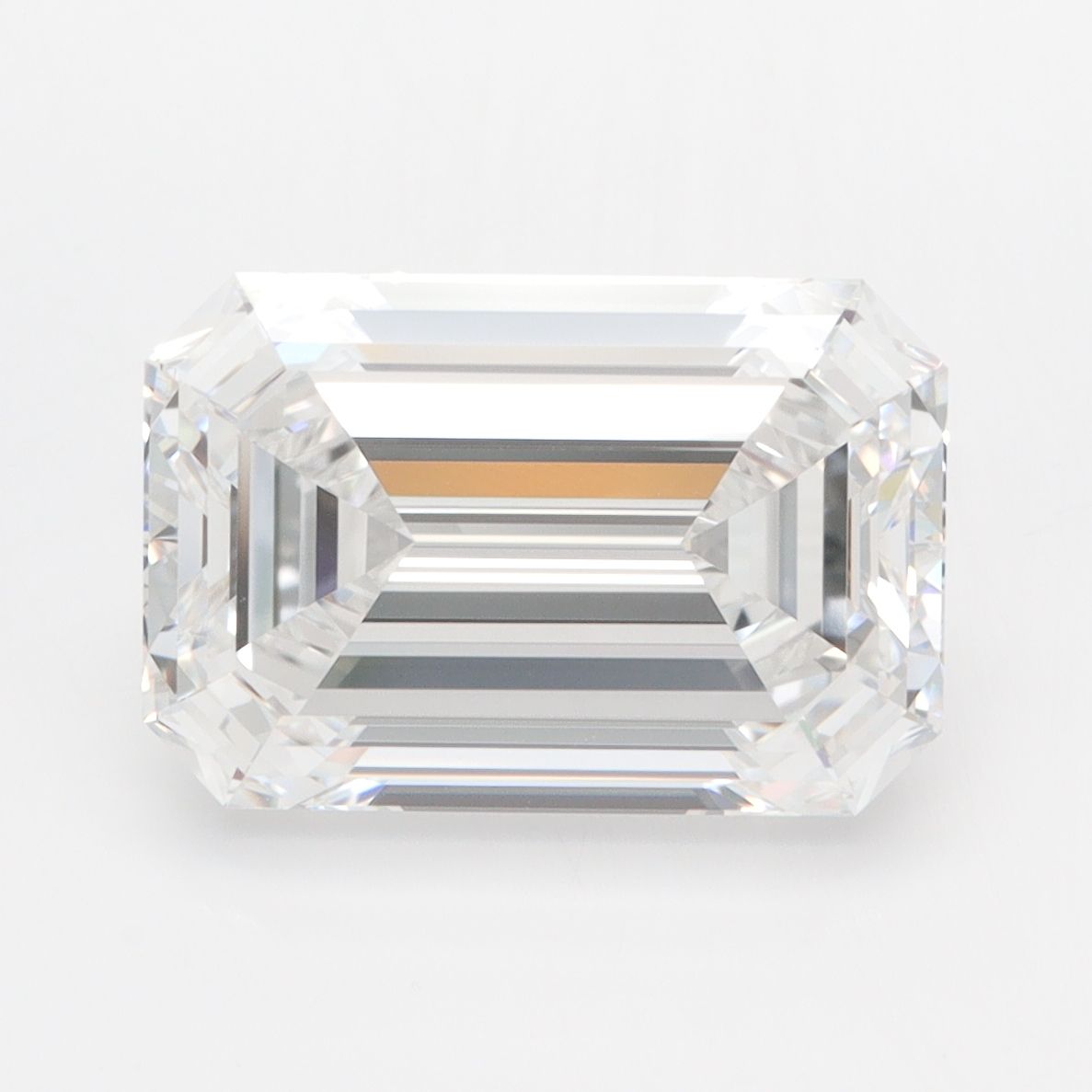 5.04 ct. emerald Lab Grown Diamond front image