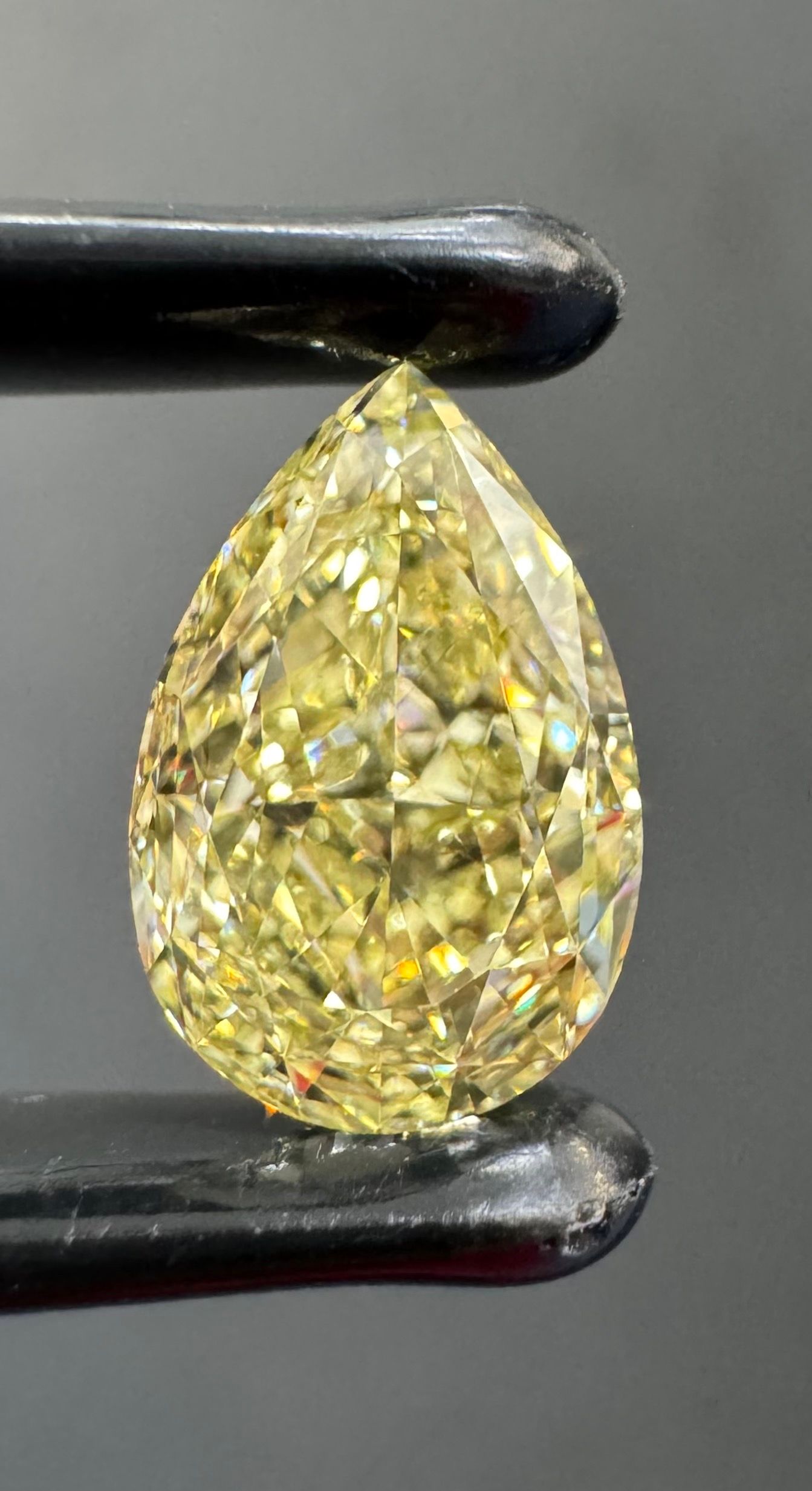 2.01 ct Pear diamond