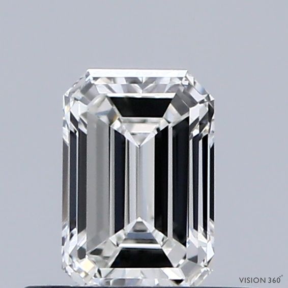 0.42 ct Emerald diamond