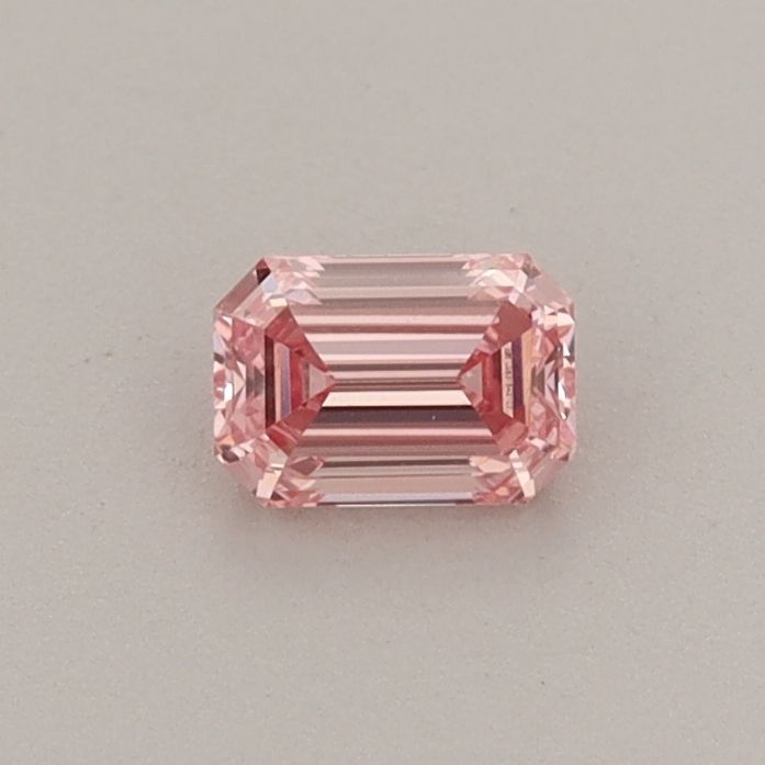 0.3 CT Fancy Intense Pink EMERALD
