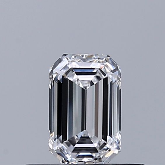 0.46 ct lab-grown Emerald Diamond