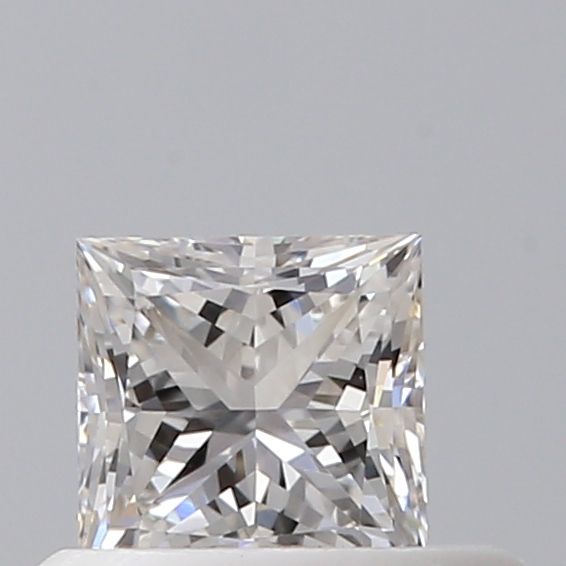 0.42 ct Princess diamond