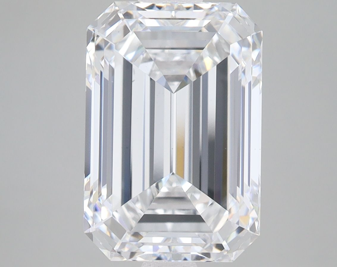 5.08 ct. emerald Lab Grown Diamond front image