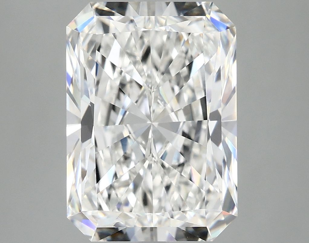 4.89 ct. radiant Lab Grown Diamond front image
