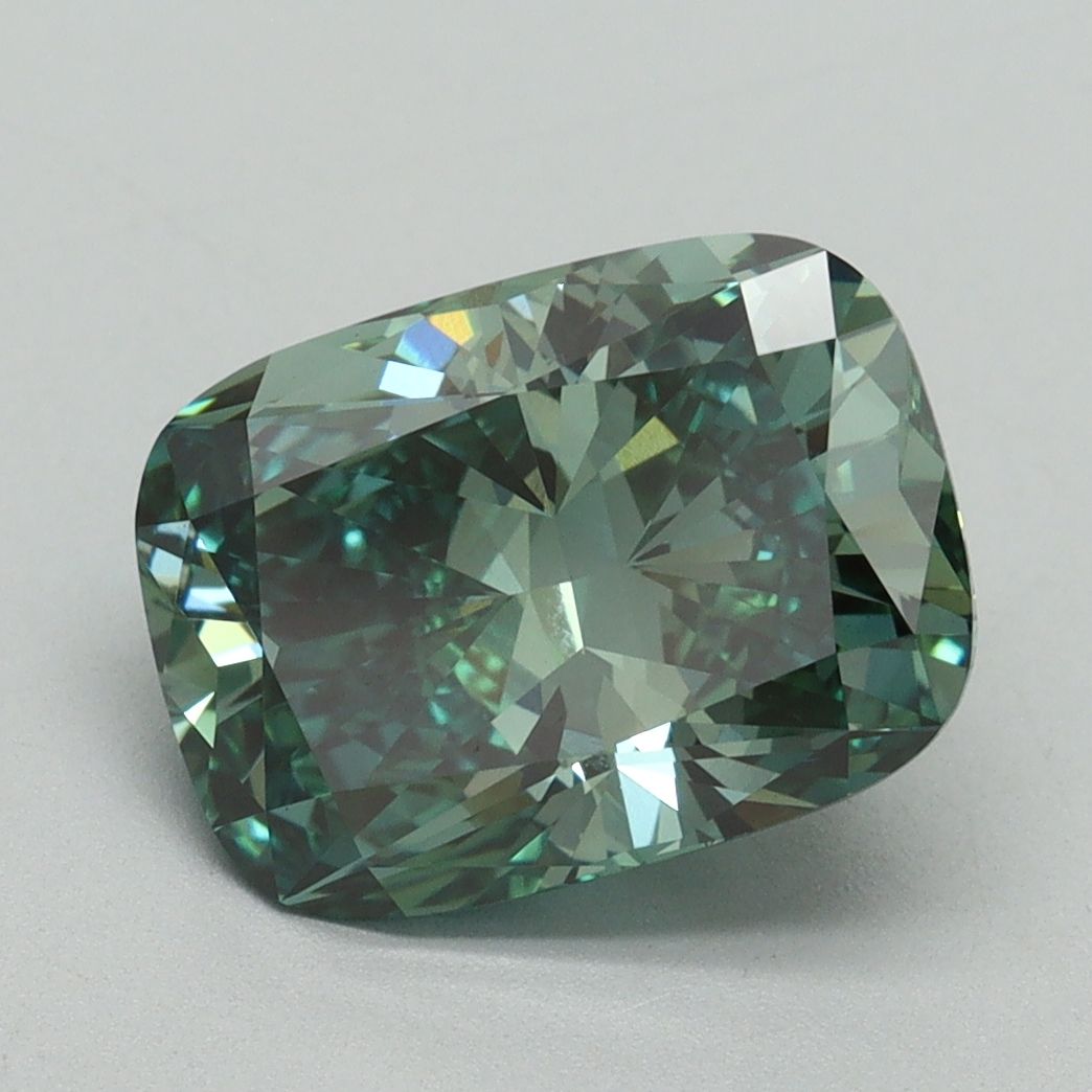3.14 ct Cushion Brilliant diamond
