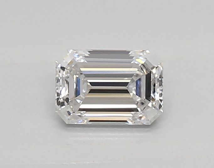 0.46 ct lab-grown Emerald Diamond