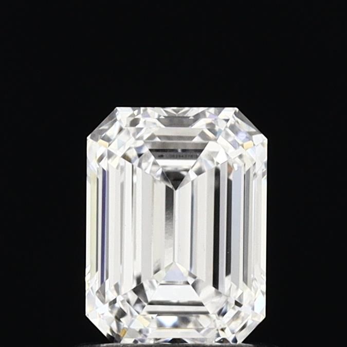 0.95 ct. emerald Lab Grown Diamond front image