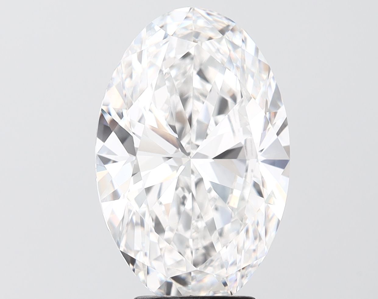5.07 ct. oval Lab Grown Diamond front image