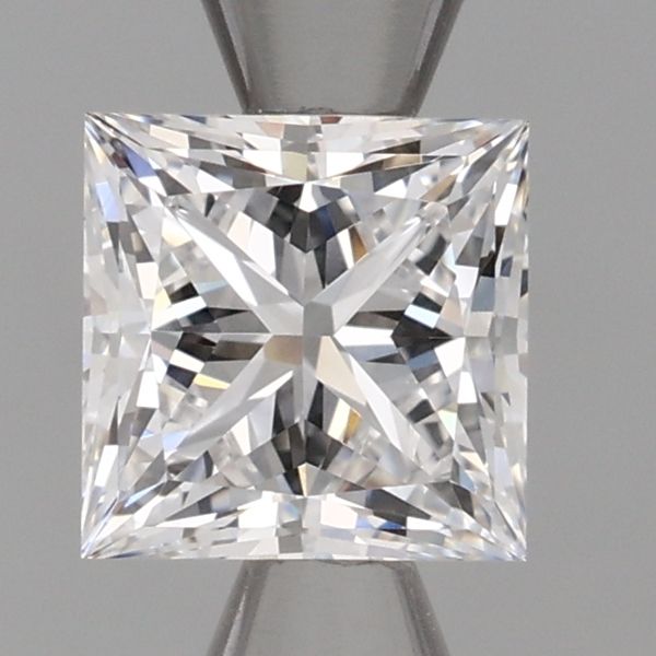 0.97 ct. princess Lab Grown Diamond front image