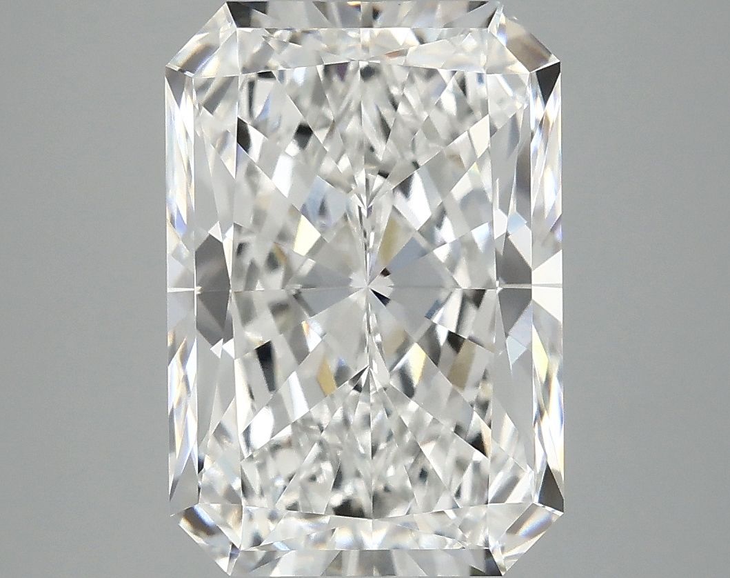 4.80 ct. radiant Lab Grown Diamond front image