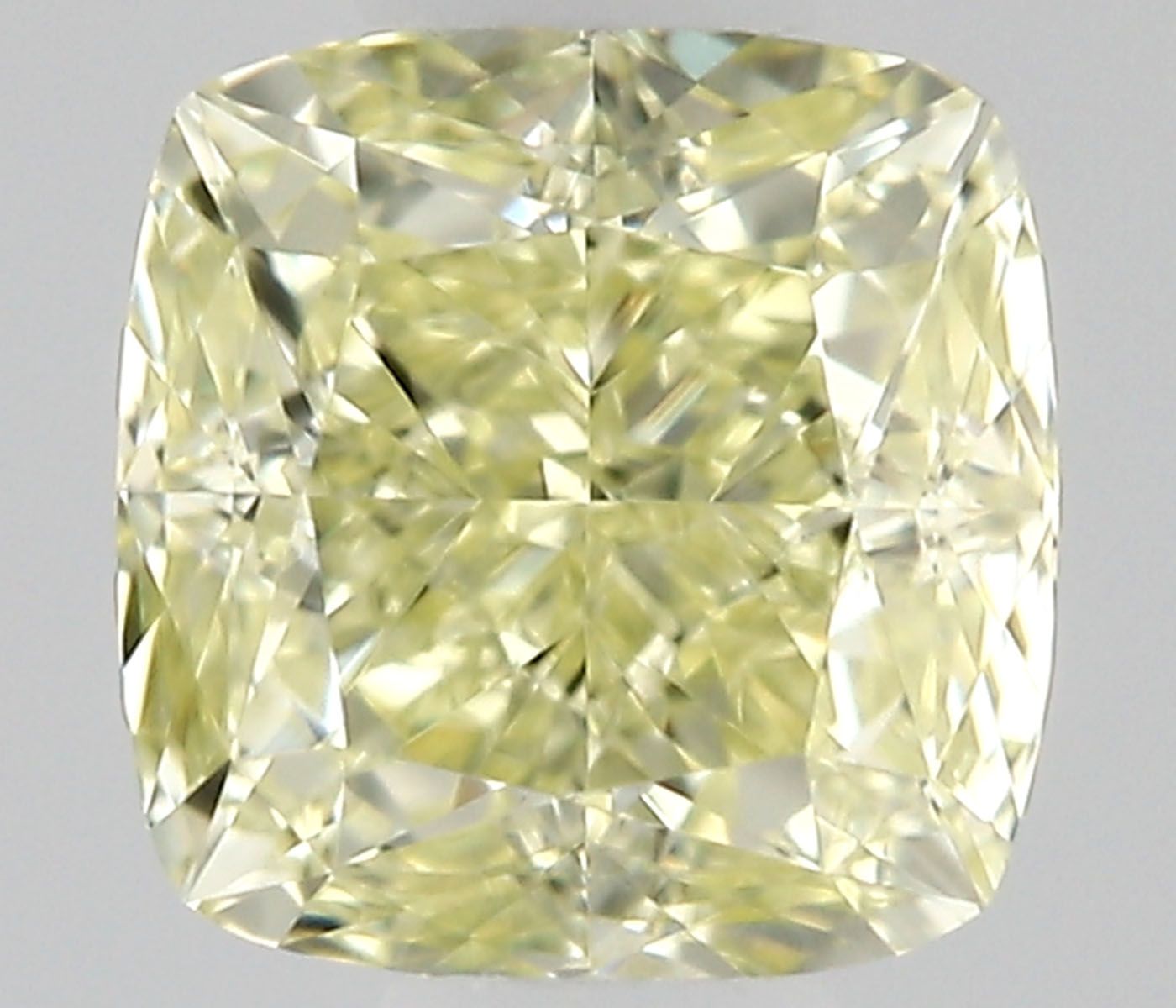 Diament 0.38 ct Fancy Light Yellow/VS1