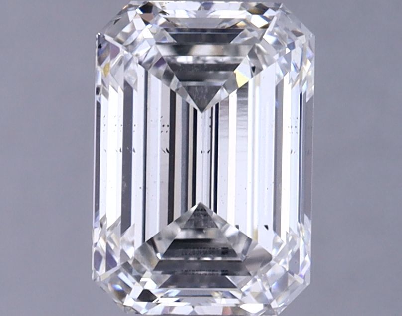 1.35 ct. emerald Lab Grown Diamond front image