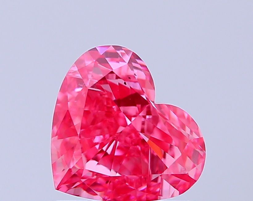 1.07 CT Fancy Vivid Pink HEART