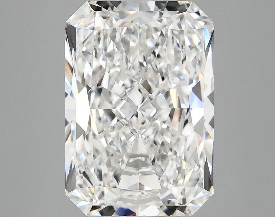 3.29 ct. radiant Lab Grown Diamond front image