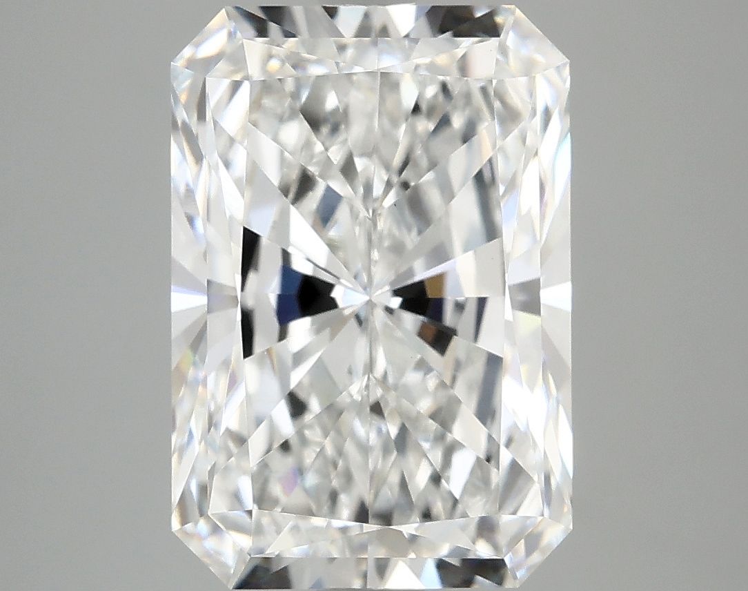 5.05 ct. radiant Lab Grown Diamond front image
