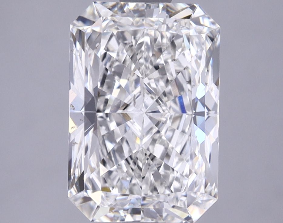 2.70 ct. radiant Lab Grown Diamond front image