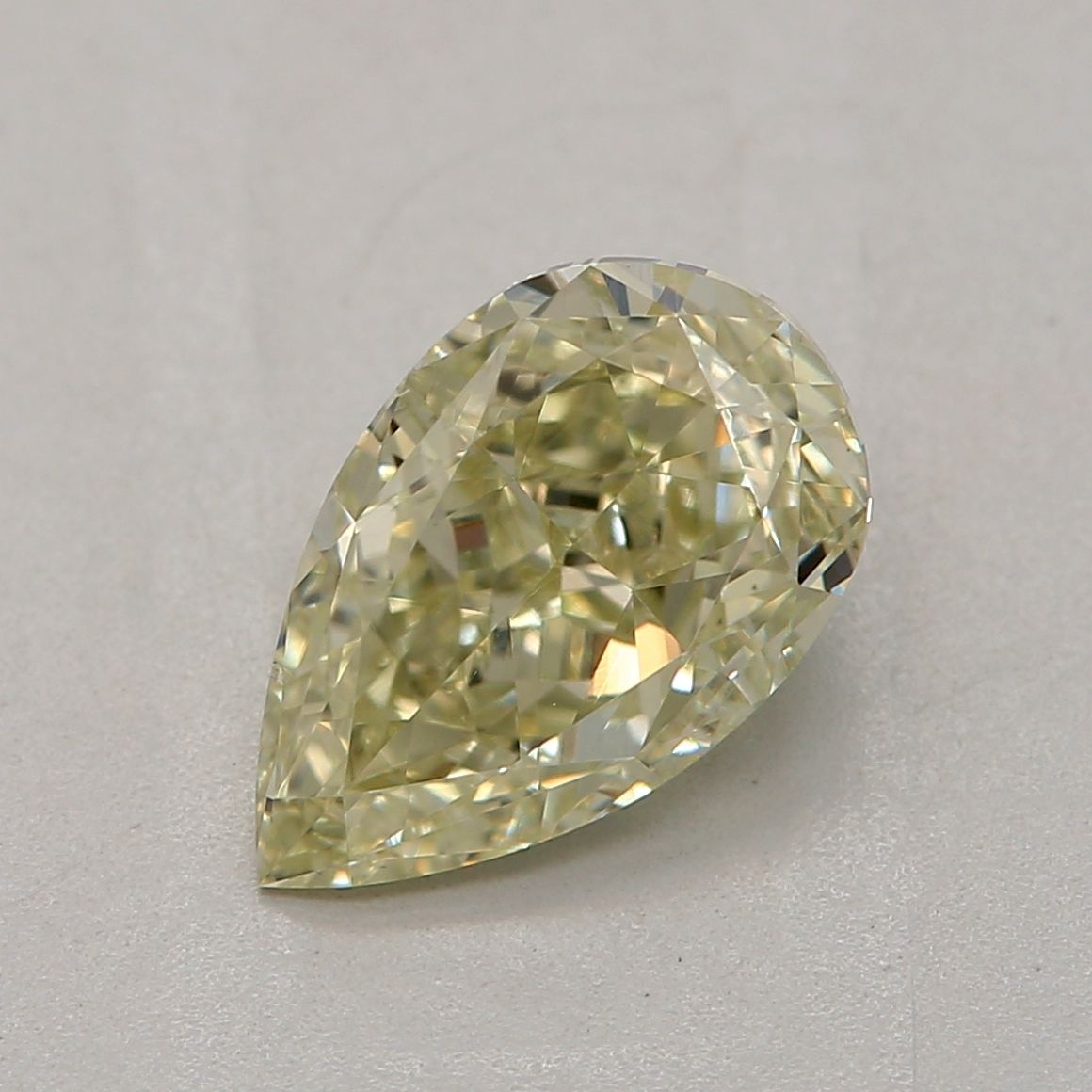 Diament 1.01 ct Fancy Light Greenish Yellow/SI1