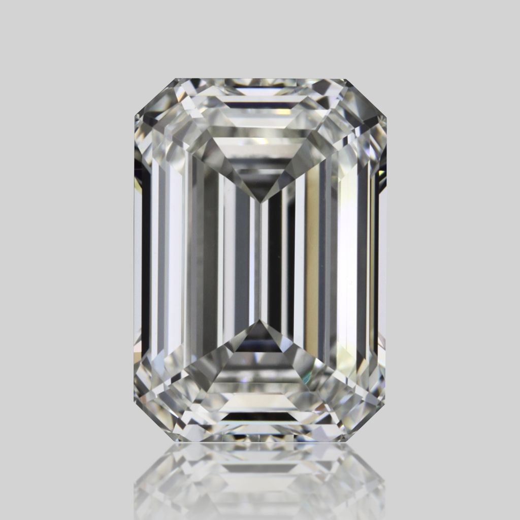 0.90 ct Emerald diamond