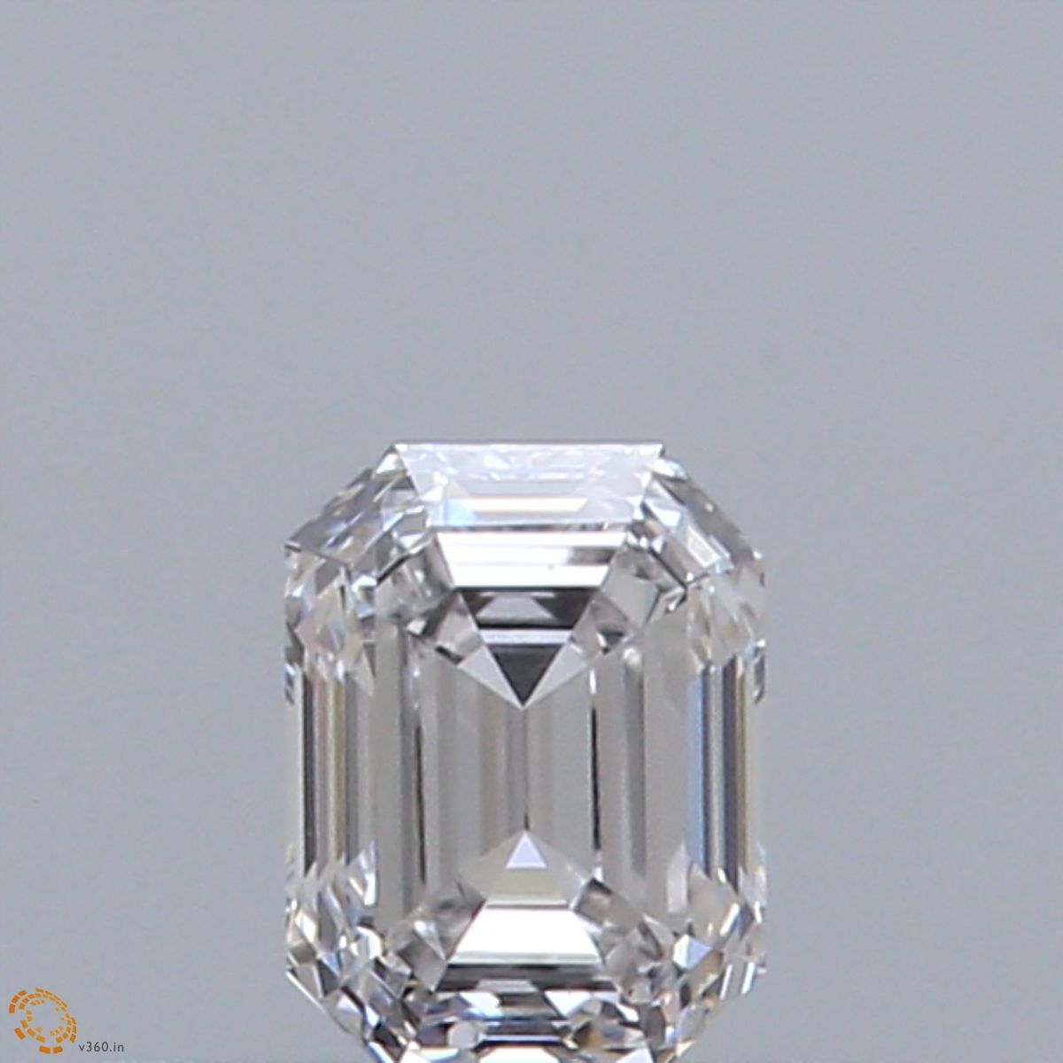 0.31ct Emerald diamond