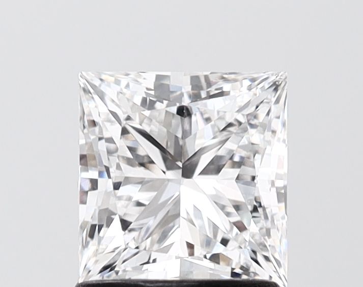 1.52 ct lab-grown Princess Diamond