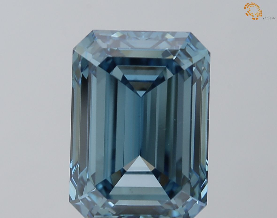 3.04 ct. emerald Lab Grown Diamond front image