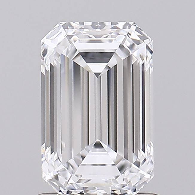 1.35 ct. emerald Lab Grown Diamond front image