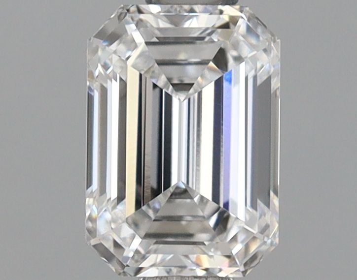 0.92 ct. emerald Lab Grown Diamond front image