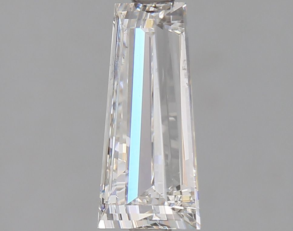 1.51 ct lab-grown Tapered baguette Diamond