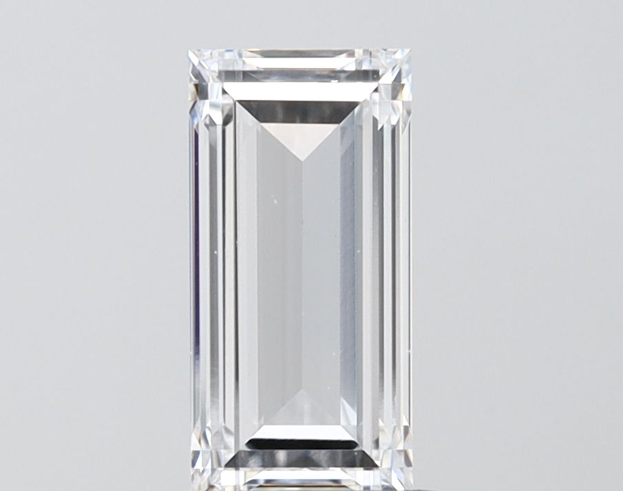 1.57 ct lab-grown Baguette Diamond
