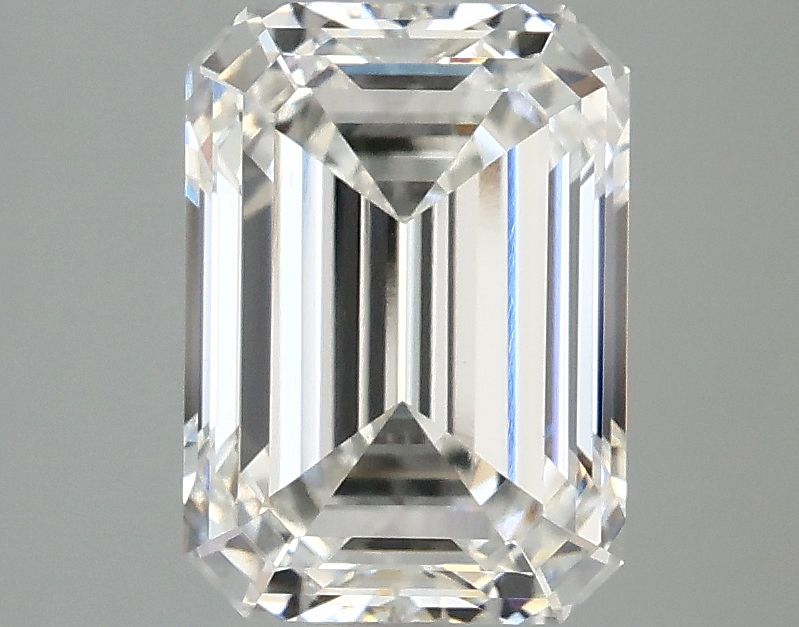 2.58 ct Emerald diamond