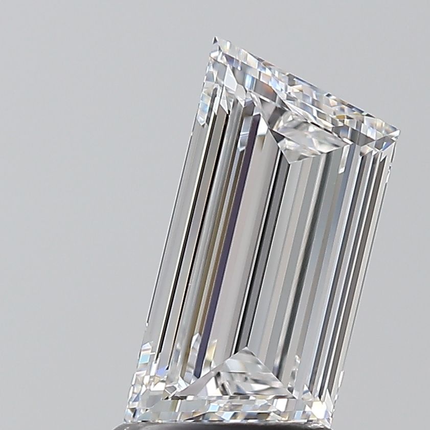 1.5 ct Trapezoid Diamond