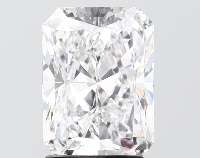 2.52 ct. radiant Lab Grown Diamond front image