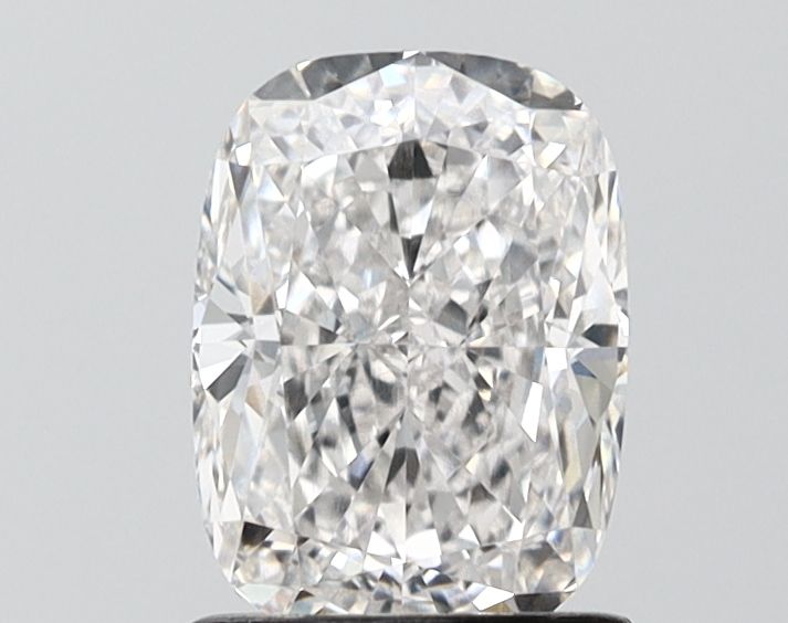 1.52 ct lab-grown Cushion modified Diamond