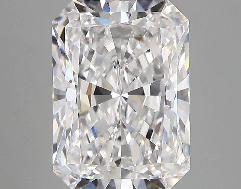 3.90 ct. radiant Lab Grown Diamond front image