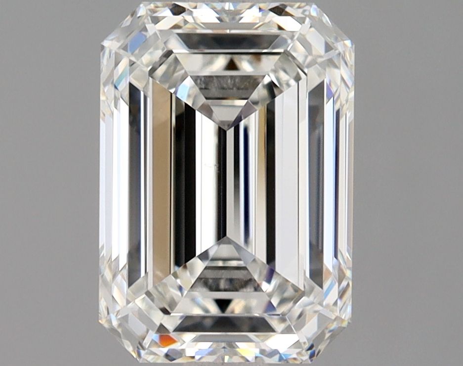 2.02 ct Emerald diamond