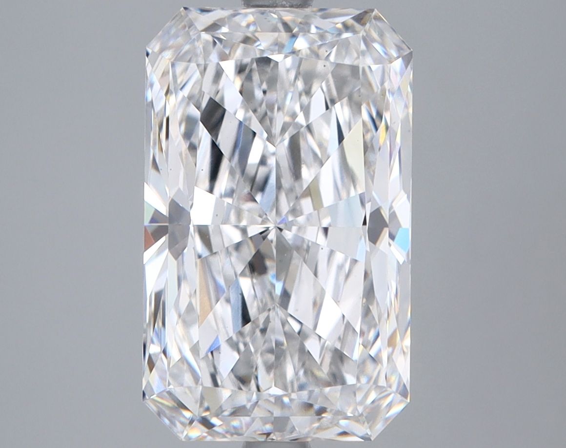 4.08 ct. radiant Lab Grown Diamond front image