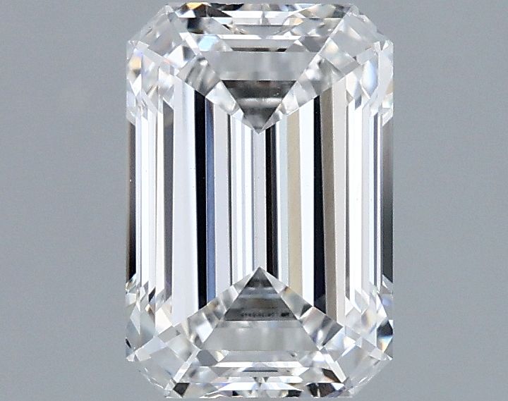 1.54 ct. emerald Lab Grown Diamond front image