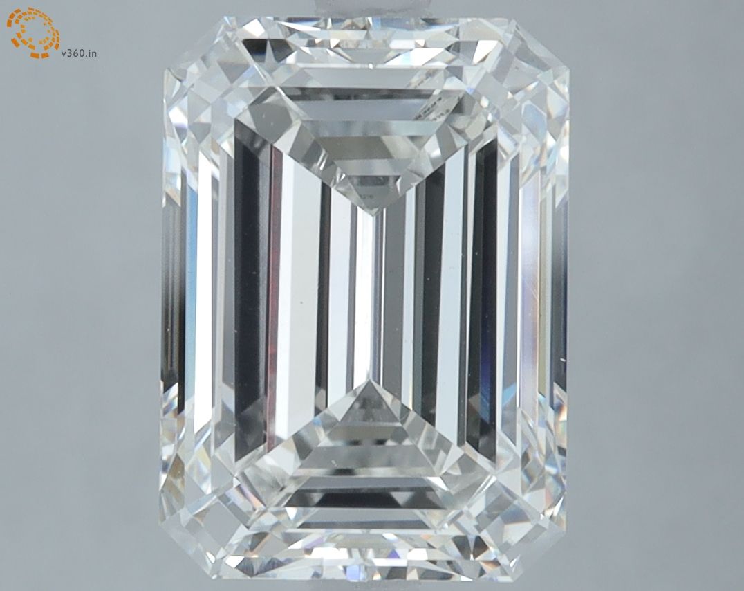 4.83 ct. emerald Lab Grown Diamond front image
