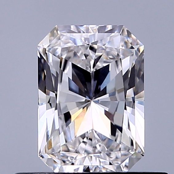 0.53 ct lab-grown Radiant Diamond