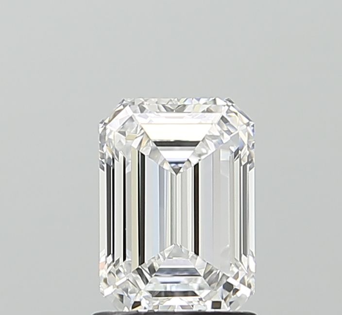1.52 ct. emerald Lab Grown Diamond front image